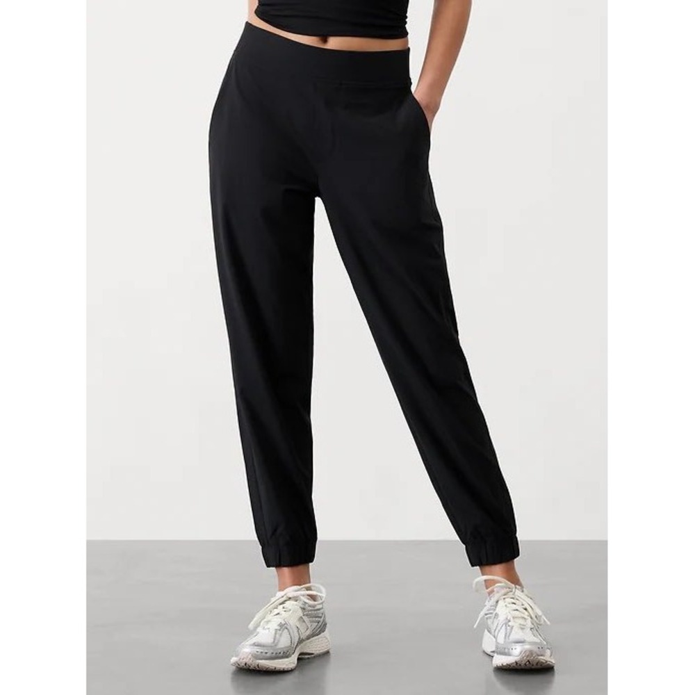 Athleta Brooklyn Lined Joggers - Women's Size 8 - Black Athleisure Pants